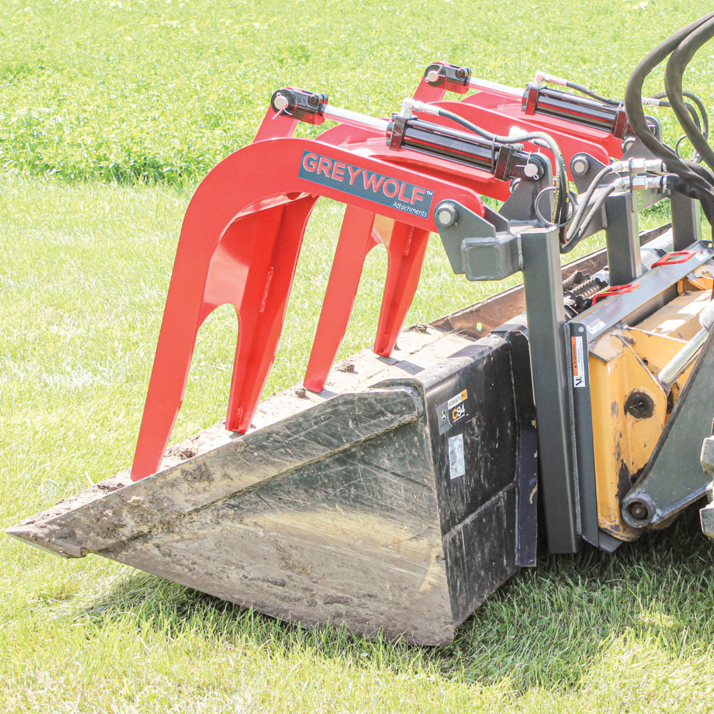Grey Wolf Skid Steer Double Quick Attach Grapple -  (1066)