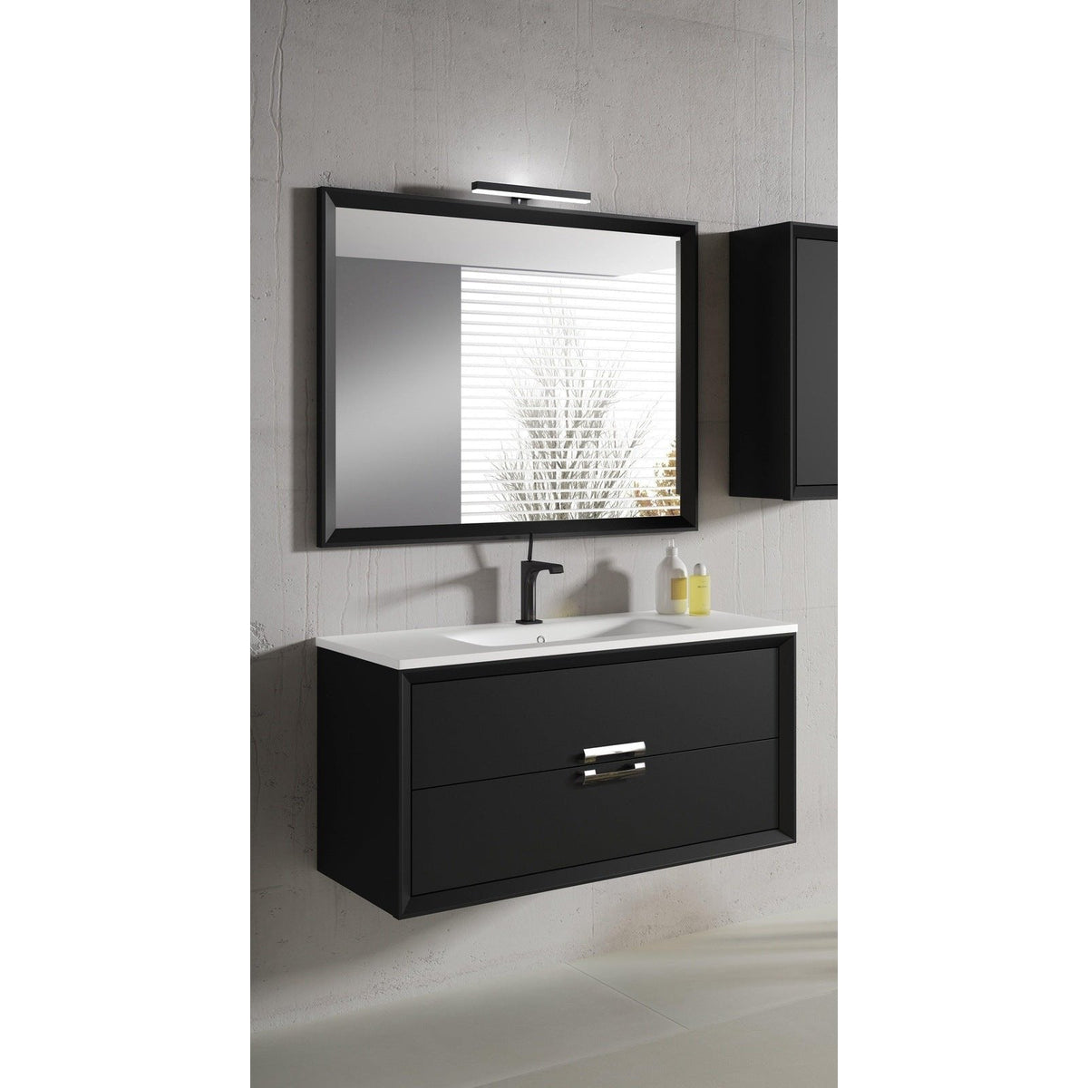 Lucena Bath 32" DÃ©cor Tirador Floating Vanity in White, Black, Gray or White and Silver. - Backyard Provider