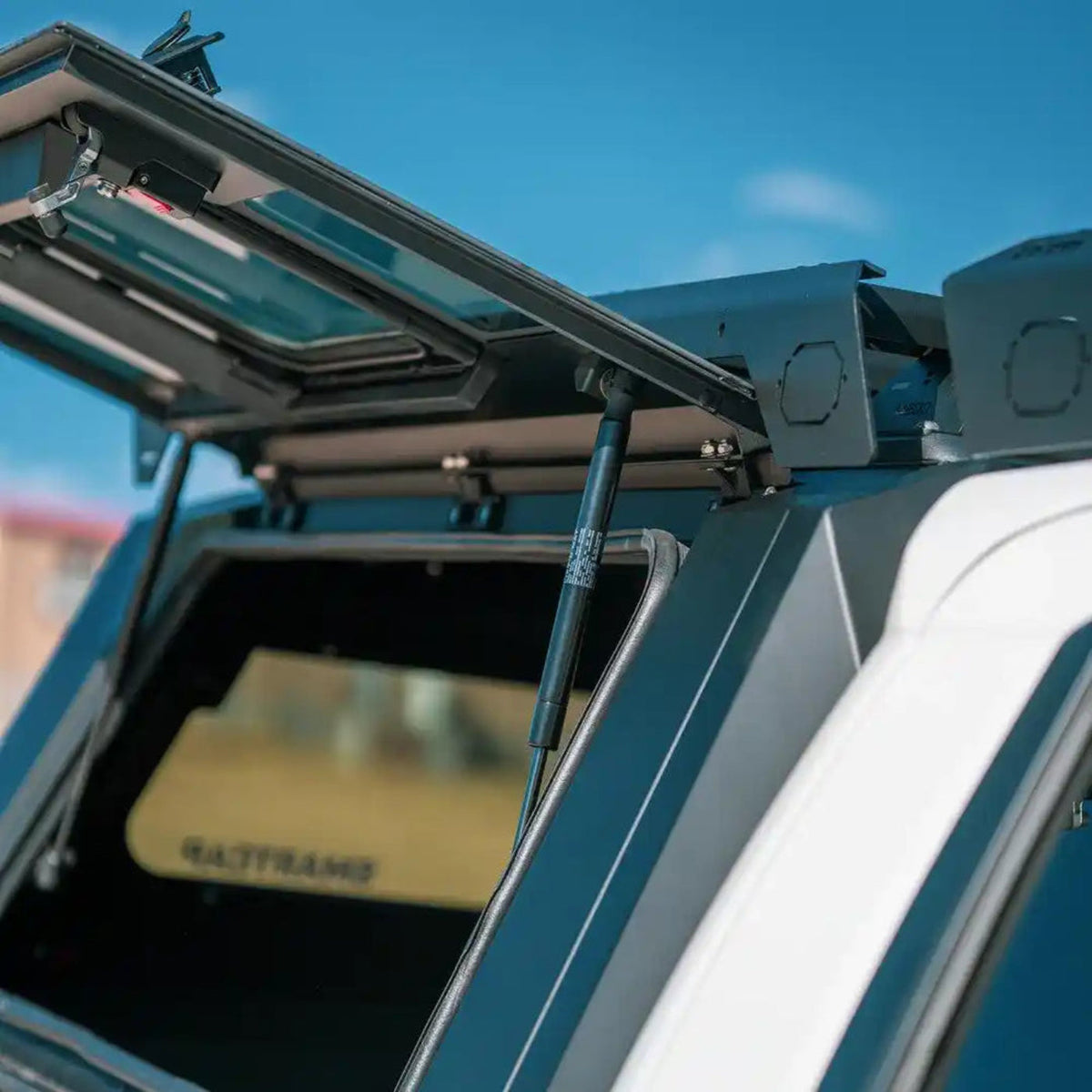 KILO SmartCap Rack | 2024+ Tacoma Double-Cab Short Bed with RSI SmartCap - UT-KILOEX-RSI-SB-4GTACO