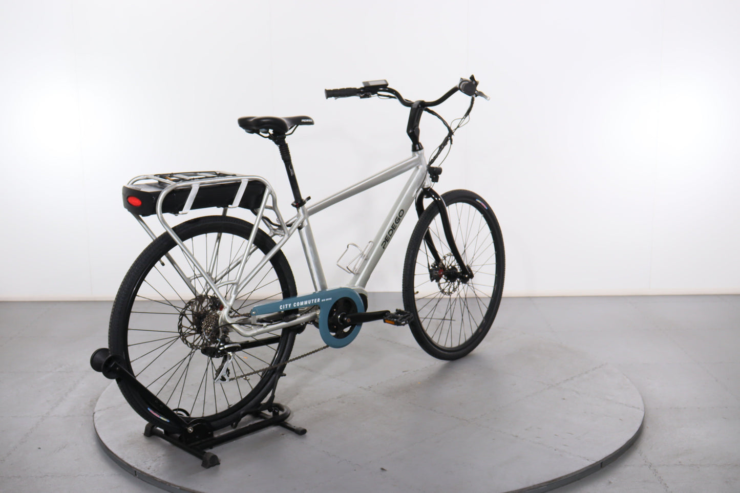 Pedego City Commuter Mid-Drive - LAX36