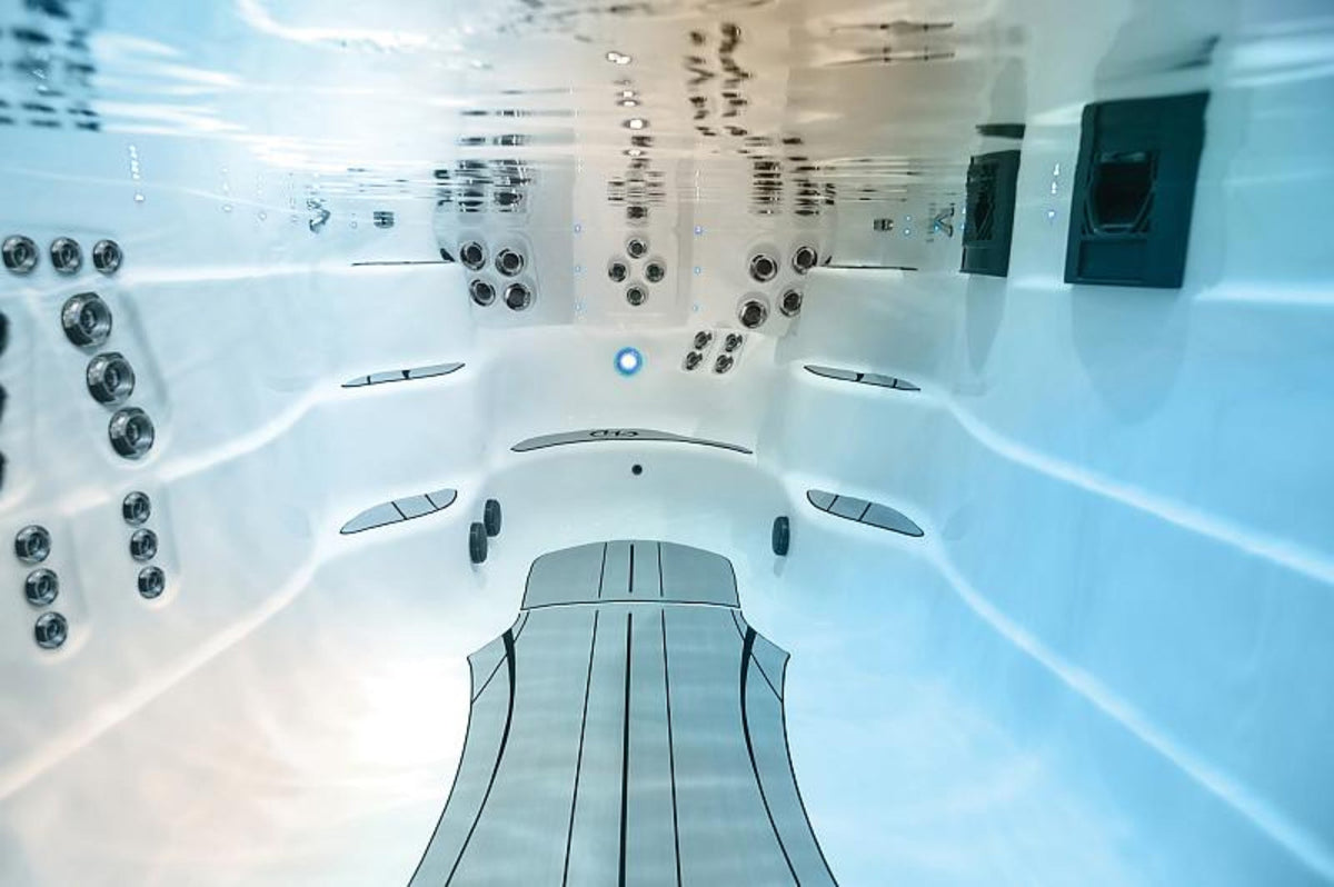 MASTER SPAS SoftTread Floor Systems by SeaDek - TheraD - X619957