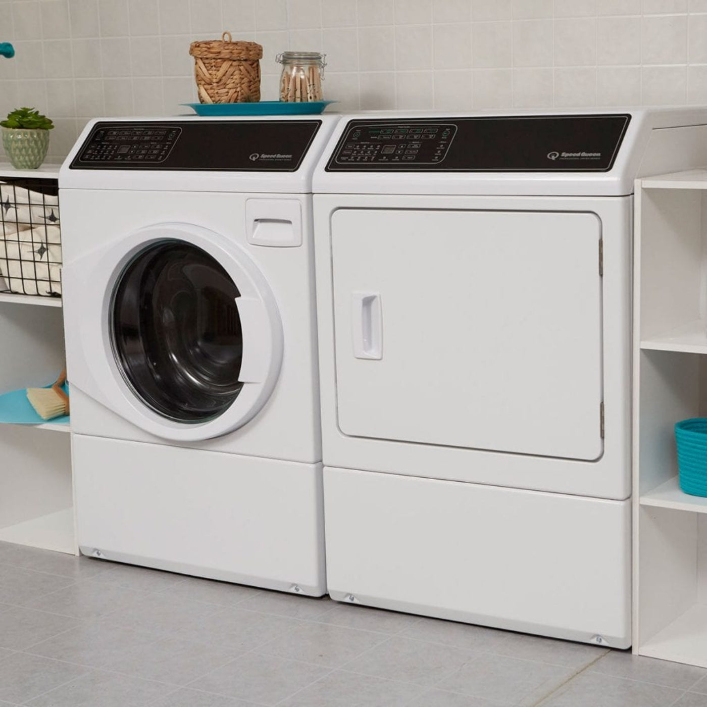 SPEED QUEEN DF7004WE DF7 Sanitizing White Electric Dryer with Front Control Pet Plus Steam Over-Dry Protection Technology ENERGY STARWhite - DF7004WE
